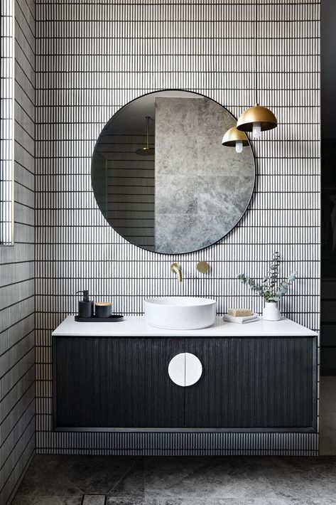 Chic monochrome interior of the Concord residence - Style Curator Colored Sinks, Lamps Decor, Monochrome Interior, Beautiful Shapes, Lamps Table, Lighting Wall, Floor To Ceiling Windows, Bathroom Tiles, Bathroom Renos