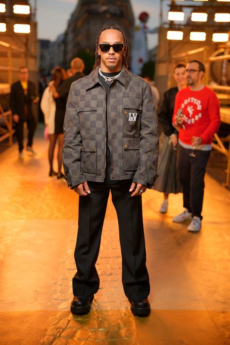 Louis Vuitton Outfits, Hamilton Outfits, Sir Lewis Hamilton, White Outfit For Men, Louis Vuitton Outfit, 2024 Menswear, Lv Fashion, Willow Smith, Jaden Smith