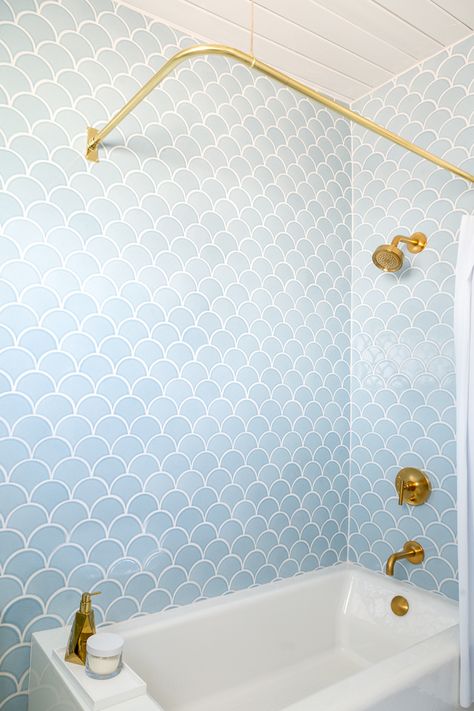 Master Bathroom Reveal - Emily Henderson Fish Scale Tile Bathroom, Blue Shower Tile, Mermaid Tile, Fish Scale Tile, Mermaid Bathroom, Bad Inspiration, Bathroom Tile Designs, Bathroom Top, Subway Tiles