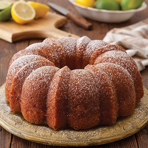 Lemon-Lime Soda Cake Lemon Lime Soda Cake, Soda Cake Recipe, Box Lemon Cake, Soda Cake, Cheap Clean Eating, Paula Deen Recipes, Lemon Bundt Cake, Zucchini Cake, Lemon Lime Soda