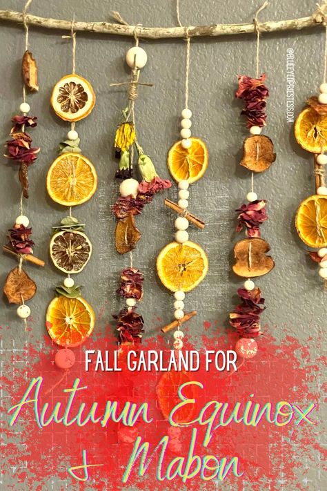 Mabon Crafts, Autumnal Equinox Celebration, Fall Solstice, Diy Fall Garland, Solstice And Equinox, Pagan Crafts, Autumnal Equinox, Witch Diy, Witchy Crafts