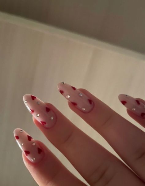 Nail Heart Art, Heart Charm Nails, Nail Colors And Designs, Soft Nails, Heart Nails, Fire Nails, Chic Nails, Nails Inspo, Valentine's Day Nails