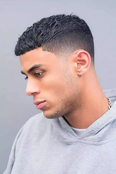 Low Taper Fade Haircut: 29 Stunning Ideas for Cute Men Afro Hawk, Baseball Haircuts, Buzz Cut For Men, Low Taper Fade Haircut, High Fade Haircut, Crop Haircut, Black Afro, Textured Haircut, Taper Fade Haircut