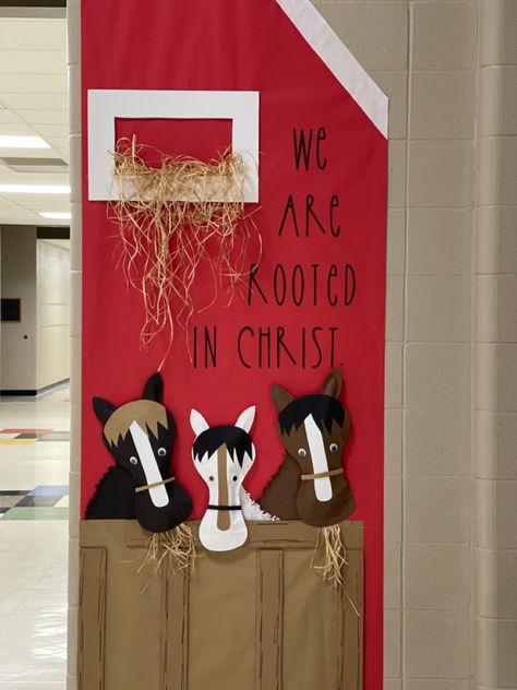 Horse Bulletin Board Ideas, Horse Classroom Door, Western Classroom Ideas, Western Theme Classroom Ideas, Western Classroom Decor, Vbs Farm Theme, Western Door Decorations For School, Western Chic Classroom, Farm Classroom Door