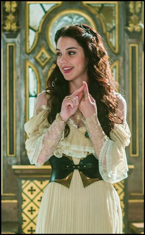 Meet Adelaide twin sister of Merlin, and like him she has magic but s… #fanfiction # Fan-Fiction # amreading # books # wattpad Reign Outfits, Reign Hairstyles, Era Victoria, Marie Stuart, Reign Tv Show, Reign Mary, Reign Fashion, Reign Dresses, Queen Of Scots