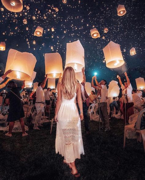 The YeePeng Lantern Festival in Chiang Mai Thailand is one of the most breathtaking things you can experience with @travel_inhershoes . . .… Lantern Fest, Floating Lanterns, Best Honeymoon Destinations, Sky Lanterns, Star Lanterns, Best Honeymoon, Sky Full Of Stars, Lantern Festival, Romantic Honeymoon