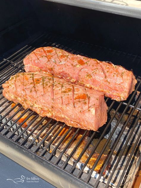 How to prepare a perfectly Smoked Pork Loin an easy recipe Smoked Boneless Pork Loin Recipes, Pit Boss Pork Loin, Pork Loin Marinade For Smoker, Pellet Grill Pork Loin Recipes, Pork Loin On Smoker Grill, Pellet Smoked Pork Loin, Treager Pork Loin Recipes, Traeger Pork Loin Recipes, Pork Loin On Smoker