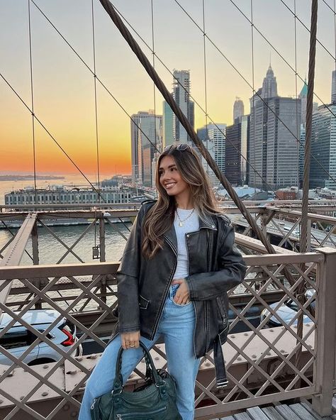 All Posts • Instagram Winter New York Outfits, New York Trip Planning, Nyc Photo Ideas, Nyc Pics, Nyc Winter Outfits, New York City Pictures, Winter Nyc, Spring In New York, Ny Outfits