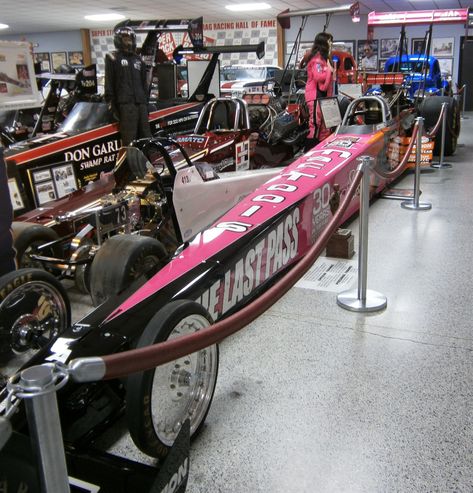 https://flic.kr/p/2p2e7Et | Shirley Muldowney's Race Car | At the Garlits museum in Ocala, Florida. Shirley Muldowney, Ocala Florida, Race Car, Hall Of Fame, Car Show, Race Cars, Florida, Cars