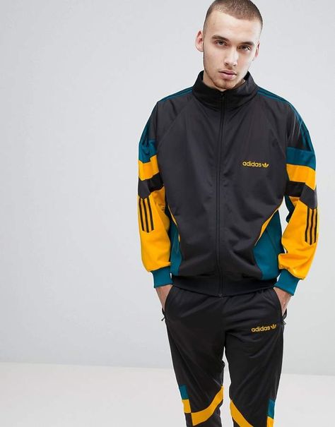 Adidas Originals Vintage Track Jacket In Black Ce4829 #adidasoriginals #vintagefashion #affiliate Sporty Outfits Men, Mens Tracksuit Set, Vintage Track Jacket, Streetwear Photoshoot, Vintage Tracksuit, Adidas Dress, Adidas Vintage, Vintage Sportswear, Track Suit Men