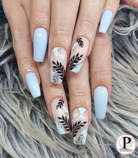 Leafy Nail Designs, Leafy Nail Design, Leaf Design Nails, Rustic Nail Designs, Leafy Nails, Leaf Nail Art Designs, Nails Extension, Pointy Nails, Art Deco Nails