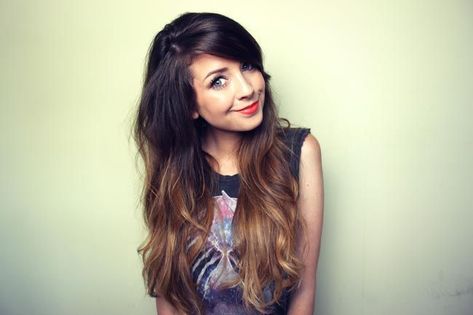 Vlogger Zoe of Zoella Shares Her Best Beauty Advice Blonde Ombre Hair, Beauty Careers, Blond Ombre, Ash Hair Color, Blond Balayage, Ombre Hair Blonde, Zoella, Beauty Advice, Beauty Guru