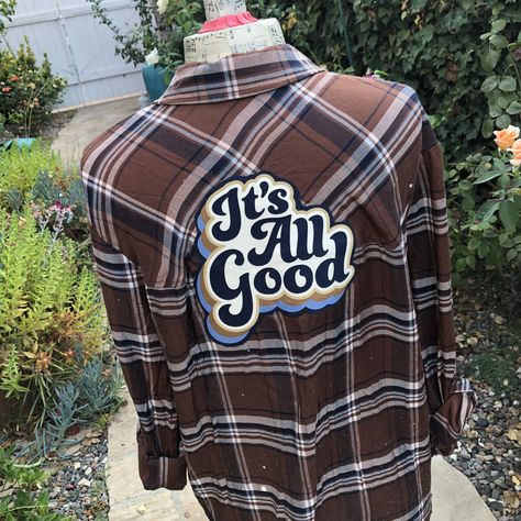 How to Make an Appliquéd and Distressed Fall Flannel, DIY Fashion Flannel Shirt With Patch On Back Diy, Diy Flannel Shirt Refashion, Flannel Diy, Flannel Shirt Refashion, Faux Boots, Fall Flannel, Loving Heart, Flannel Shirts, Shirt Refashion