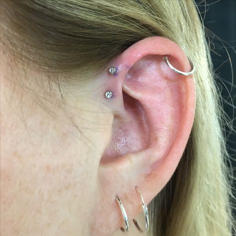 Front Helix Piercing Double, Double Forward Helix Piercing Ideas, All Or Nothing Tattoo, Front Helix Piercing, Double Forward Helix Piercing, Triple Forward Helix Piercing, Double Helix Piercing, Double Stud, Forward Helix Piercing