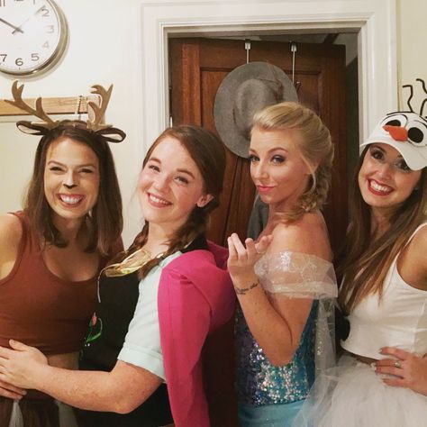 Frozen Halloween costume. Sexy Elsa and Anna ❄️ Sven and Olaf Olaf And Sven Costume, Taylor Swift Olaf Costume, Diy Olaf Costume Women, Adult Olaf Costume, Womens Olaf Costume, Frozen Halloween Costumes, Sven Frozen, Frozen Halloween, Diy Costumes Women