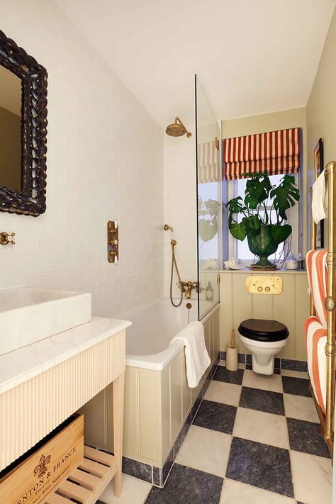 Brownstone Bathroom Ideas, Maltese Interior Design, Amsterdam Bathroom Design, Victorian Bathroom Renovation, Decorating Small Townhouse, Cool Small Bathroom Ideas, Modern 50s Home, Normal Bathroom Ideas, Rowhome Interior Design