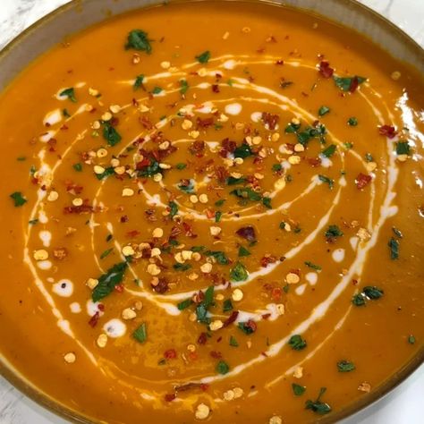 Butternut Squash Soup With Coconut Milk And Grilled Cheese Vegan Squash Soup, Squash Soup With Coconut Milk, Spicy Butternut Squash Soup, Roasted Squash Soup, Crispy Grilled Cheese, Soup With Coconut Milk, Vegan Butternut Squash Soup, Perfect Grilled Cheese, Coconut Milk Soup