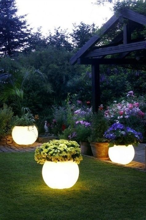 Cheap Backyard, Easy Backyard, Diy Backyard Landscaping, Backyard Lighting, Backyard Diy Projects, Magical Garden, Backyard Makeover, Camping Ideas, Backyard Patio Designs