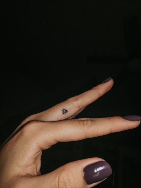 Libra Stick And Poke, Libra Tattoo Finger, Tiny Libra Tattoo, Stick And Pole Tattoo Ideas, Libra Finger Tattoo, Small Libra Tattoo, Moon Tattoo Wrist, Pole Tattoo, Tattoo On Finger