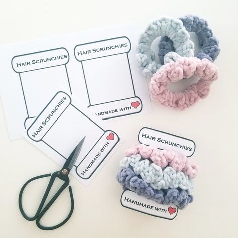 Scrunchie Display, Hair Scrunchies, Diy Hair Accessories, Crochet Handmade, Handmade Business, Card Tags, Display Cards, Diy Hair, Packaging Ideas