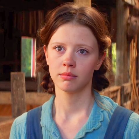 Pearl Icon Mia Goth, Pearl Movie Icon, Pearl Movie Mia Goth, Mia Goth Icons, Mia Goth Pearl, Pearl Mia Goth, Pearl A24, Pearl Movie, Pearl Film