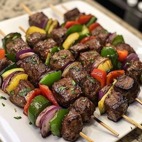 Grandma's old Recipes  👵👩‍🍳 🇺🇸 | 🌟Grilled Beef Kebabs🍢🥓 | Facebook Beef Kabobs In Oven, Beef Kebab Recipes, Kabobs In Oven, Beef Kebab, Layered Taco Salads, Avocado Rice, Beef Kebabs, Italian Meatballs Recipe, Steak Kabobs