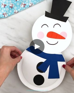 Paper Plate Snowman Craft, Snowman Paper Crafts, Snowman Paper Plate, Paper Plate Christmas Crafts, Xmas Diy Decorations, Paper Plate Snowman, Preschool Seasons, Snowman Crafts For Kids, Christmas Ideas For School