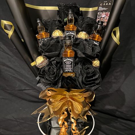 Client Cam - Jack Daniels Bouquet 🔥 #kashroyale #jackdaniels #tennesseewhiskey #glitterroses #foreverroses #eternalroses #fyp #foryoupagе #fypシ゚ #viral #trending #showlove #bouquet #nz #smallbusiness #maoritiktok #explore #explorepage #blowthisup #supportsmallbusiness Jack Daniels Bouquet, Red Bouquet, Glitter Roses, Tennessee Whiskey, Jack Daniels, Red, Quick Saves