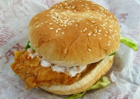 Kfc Zinger Burger, Kfc Zinger, Chicken Zinger, Zinger Burger, Spicy Dipping Sauce, Spicy Chicken Sandwiches, Zesty Sauce, Easy Chicken Dinner Recipes, Sauce For Chicken