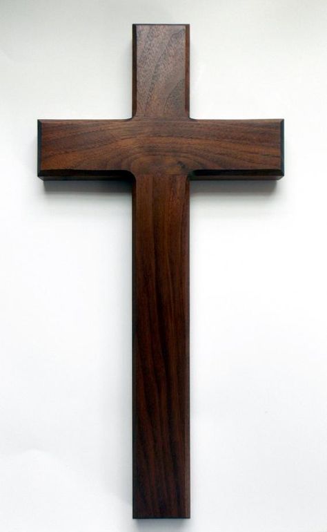 Wooden Crosses Diy, Wood Crosses Diy, Wooden Cross Crafts, Rustic Wood Cross, Wood Wall Cross, Cross Pictures, He Has Risen, Wood Pallet Wall, Wooden Crosses