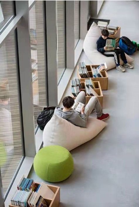 Public Library Design, Coworking Space Design, School Library Design, Student Lounge, Library Architecture, School Interior, Office Space Design, Office Lounge, Office Layout