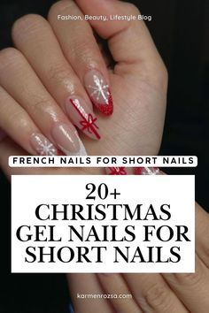 Christmas Acrylics French Tip, Holiday Short Acrylic Nails, Gel Nails For Short Nails, Christmas Nails French Tip Holidays, Winter French Tips, Simple Xmas Nails, Christmas French Tips, Nails For Short Nails, Winter Nail Trends