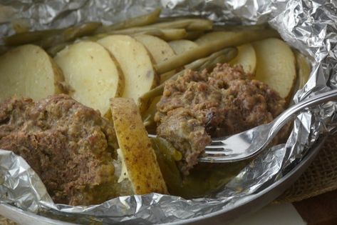 Quick Instant Pot Hobo Meals (Foil Packets) Hobo Meals, Hobo Dinners, Beef Tips And Gravy, Foil Pack Meals, Foil Packet Meals, Easy Camping Meals, Breakfast And Brunch, Foil Packets, Quick Weeknight Meals