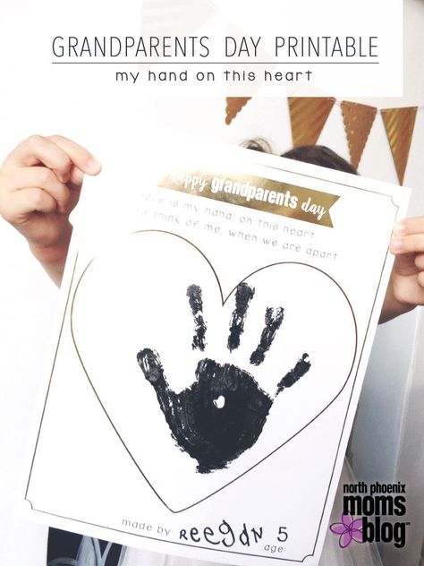 North Phoenix Moms Blog - Grandparents Day Printable - My Hand On This Heart - Grandparents Gift - Handprint Gift - Kids Handprint - Grandparents Day - Free Printable - Cute Grandparents Day Craft Handprint Poem, National Grandparents Day, Grandparents Day Crafts, Happy Grandparents Day, Handprint Gifts, Grandparents Day Gifts, Handprint Craft, Holiday Crafts For Kids, Class Decoration