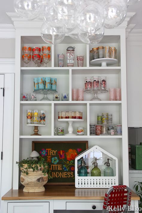 Vintage Drinking Glass Collection - Kelly Elko Glassware Wall Display, Glass Collection Display Ideas, Kitchen Collection Display, Glass Cup Display, Vintage Barware Display, Glassware Display Cabinet, Displaying Vintage Glassware, Vintage Glass Collection, Vintage Collection Display Ideas