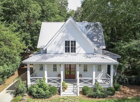 Old Farmhouse Plans, Four Gables House Plan, Four Gables Farmhouse, Four Gables, Small House Inspiration, Small Farmhouse Plans, Simple Floor Plans, Gable House, Small Farmhouse