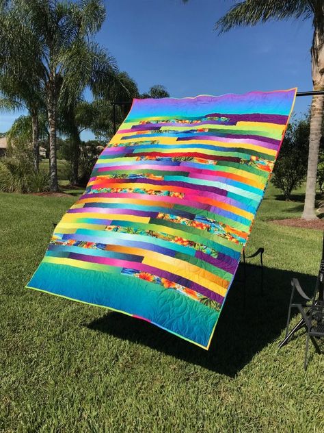 Modern Jelly Roll Race Quilt Tutorial - Carole Lyles Shaw Jelly Roll Quilting, Missouri Quilt Company, Tropical Quilts, Jelly Roll Race Quilt, Jelly Roll Projects, Jelly Roll Race, Jelly Roll Quilt, Missouri Quilt, Jelly Roll Patterns