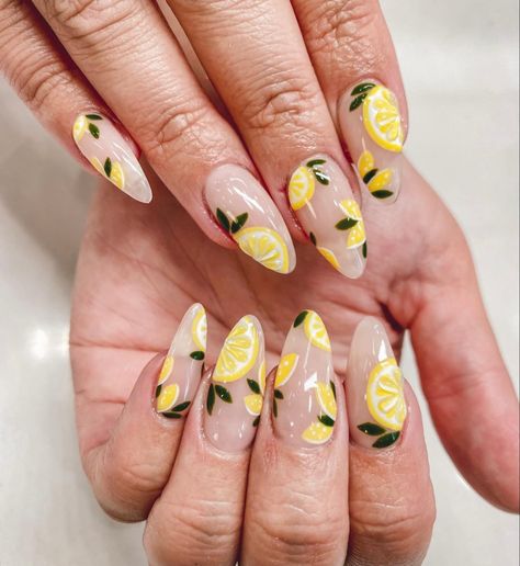 Nail Designs For Winter, Yellow Nail Designs, Lemon Nails, Fruit Nail Art, Yellow Nails Design, Yellow Nail, Summery Nails, Winter Nail Designs, Toe Nail Designs