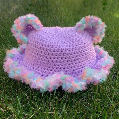 Crochet Sunglasses, Bear Bucket Hat, Bucket Hat Crochet Pattern, Crochet Ideas For Beginners, Aesthetic Patterns, Crochet Aesthetic, Mode Crochet, Kawaii Crochet, Crochet Business