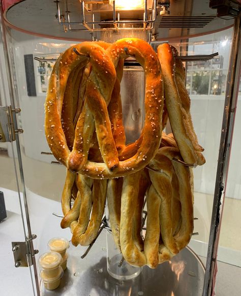 Pretzel Shop, Massanutten Resort, Bakery House, Snack Lunch, Soft Pretzel, Shop Aesthetic, Farm Market, Soft Pretzels, I Love Food