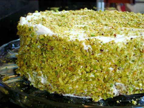 Panettone Recipe, Short Pastry, Ricotta Pie, Pistachio Recipes, Italian Recipes Dessert, Mount Etna, Italian Cake, Italian Recipes Traditional, Almond Biscotti