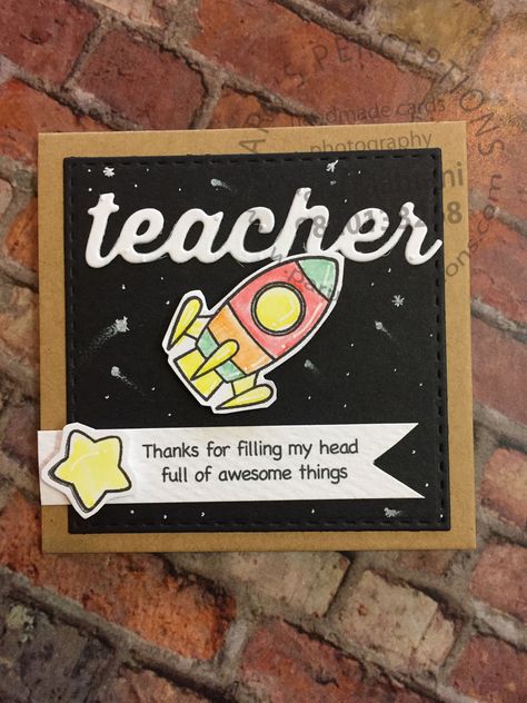 Teachers Day Card For Physics Teacher, Teachers Day Greeting Card Ideas, Teachers Day Card Ideas Handmade, Diy Cards For Teachers, Teachers Day Cards, Handmade Teachers Day Cards, Teacher's Day Card Ideas, Teachers Day Drawing, Greeting Cards For Teachers