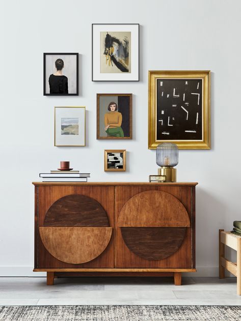 How High to Hang Art Above Console Table: Tips for Finding the Ideal Position Art Above Console Table, Console Table Styling, Artfully Walls, Hang Art, Artist Wall, Large Artwork, Wall Gallery, Photo Canvas, Types Of Art