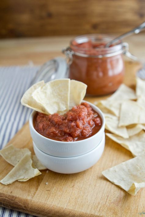 Rhubarb Salsa, Chipotle Powder, Holy Guacamole, Cauliflower Curry, Rhubarb Recipes, Golden Raisins, Garden Recipes, Salsa Recipe, Fabulous Foods