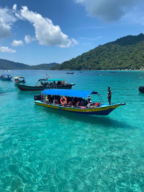 Malaysia paradise best island perhentian Perhentian Island Malaysia, Penang Malaysia Aesthetic, Phillipines Travel Aesthetic, Malaysia Island, Malaysia View, Malaysia Aesthetic, Malaysia Photography, Perhentian Island, Malaysia Trip