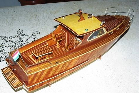 Pirate Ship Model, Rc Boats Plans, Model Boats Building, Big Yachts, Free Boat Plans, Model Boat Plans, Navi A Vela, Model Ship Building, Hms Victory