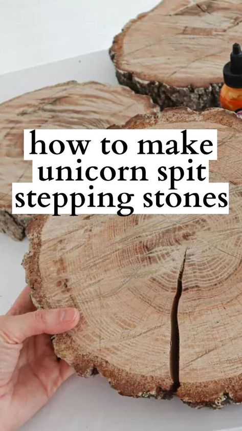 Wood Slice Garden Ideas, Wood Stepping Stones Walkways, Diy Kids Stepping Stones, Painting Concrete Stepping Stones, Unicorn Spit Wood, Garden Crafts Diy Yard Art Wood, Easy Stepping Stones Diy, Whimsical Garden Decor Diy, Diy Stepping Stones For Kids