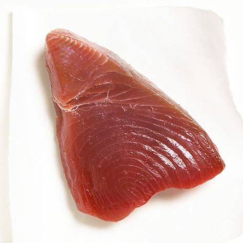 How To Cook Yellowfin Tuna Steak, How To Cook Blue Fin Tuna, Wild Caught Tuna Steak Recipes, How To Cook Tuna Steak On Stove, Tuna Fillets Recipes, Tuna Steaks Cast Iron Skillet, How To Cook Tuna Steak, Baked Tuna Steaks, Cooking Tuna