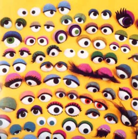 Did you know many Muppets were deliberately designed to be slightly cross-eyed, which gave each puppet a point of focus and made them more expressive?  Find more fun Muppet-eye facts here. Muppet Eyes, Muppet Making, Muppet Aesthetic, Puppet Tutorial, Custom Puppets, Eye Facts, Puppets Diy, Marionette Puppet, Sock Puppets