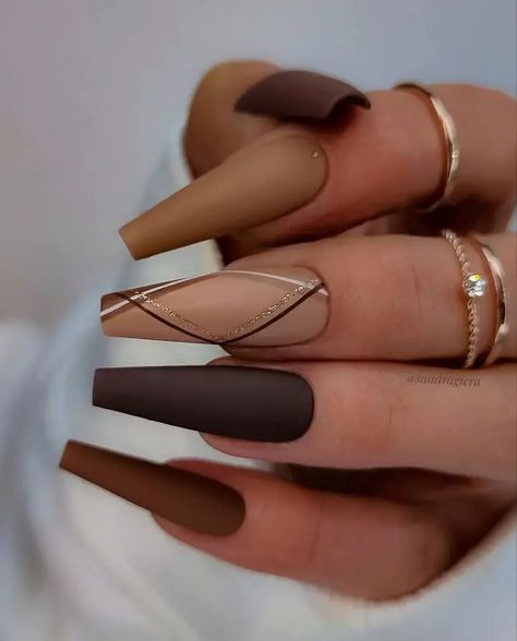 Ongles Beiges, Fall Acrylic Nails, Hot Nails, Brown Nails, Coffin Nails Designs, Classy Nails, Fancy Nails, Fall Nail Designs, Chic Nails